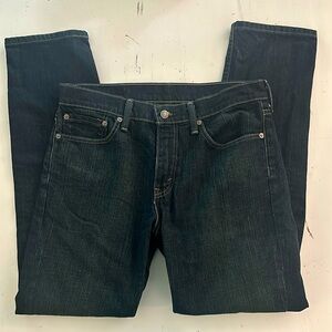 Dark wash Levi's 511 slim fit 32/30